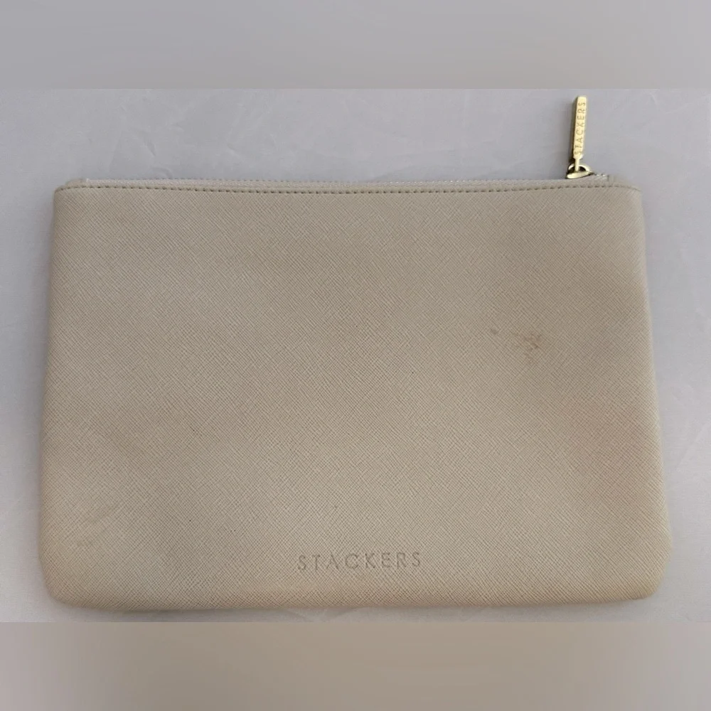 Stackers | Cream Clutch - Picture 3 of 4
